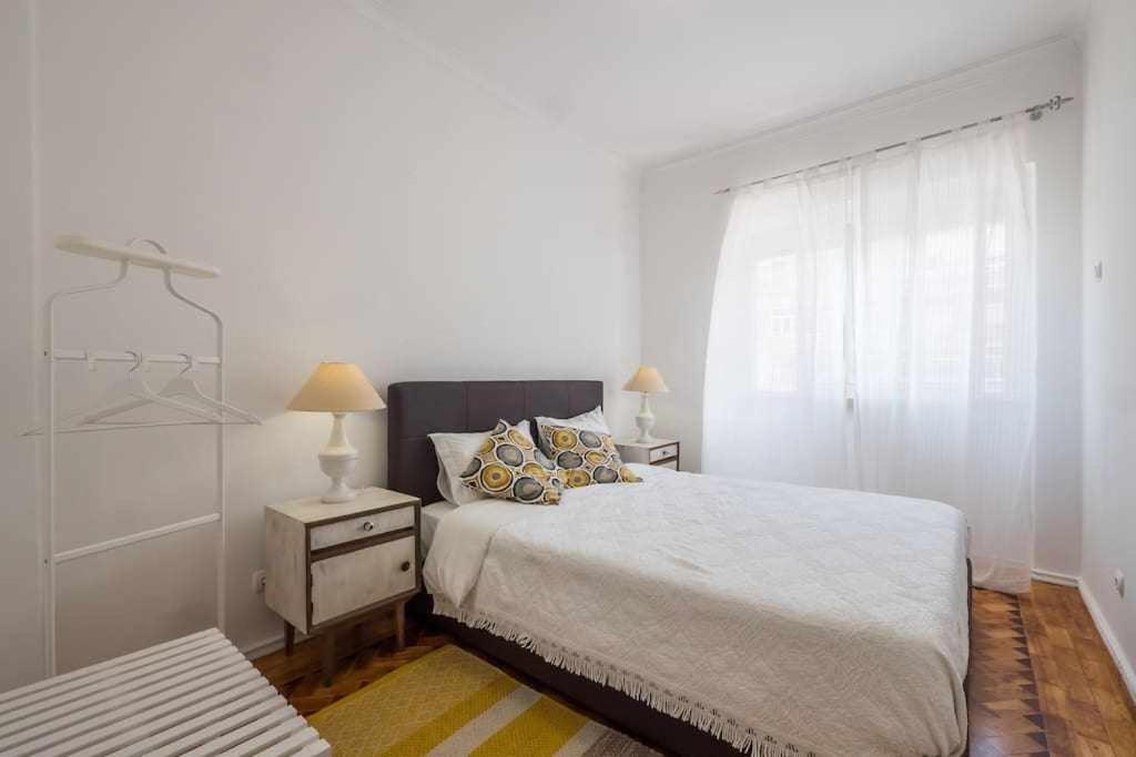 Lisboa Confortavel 2 Quartos Com Terraco *